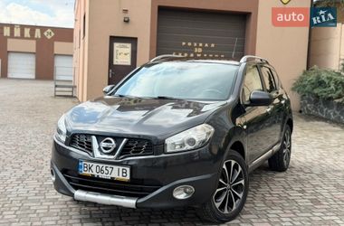 Позашляховик / Кросовер Nissan Qashqai 2011 в Рівному