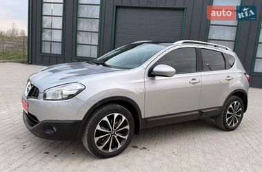 Позашляховик / Кросовер Nissan Qashqai 2012 в Калуші