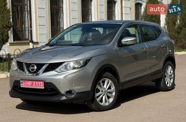 Позашляховик / Кросовер Nissan Qashqai 2016 в Дубні