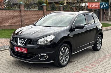 Позашляховик / Кросовер Nissan Qashqai 2011 в Луцьку