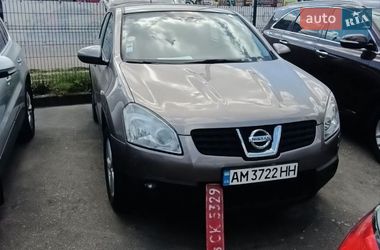 Позашляховик / Кросовер Nissan Qashqai 2010 в Житомирі