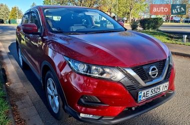 Позашляховик / Кросовер Nissan Qashqai 2017 в Львові