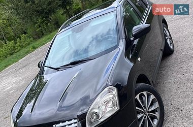 Позашляховик / Кросовер Nissan Qashqai 2009 в Бурштині