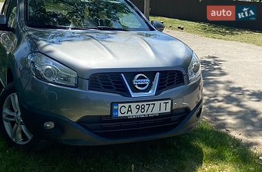 Позашляховик / Кросовер Nissan Qashqai 2011 в Умані