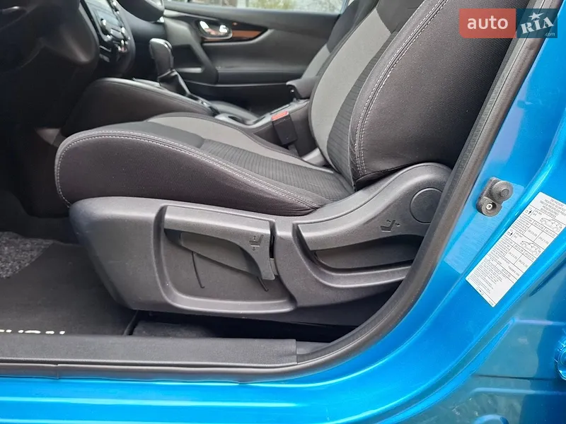 Nissan Qashqai 2017 VIN SJNFBAJ11U2141072 фото оголошення 63 з 102