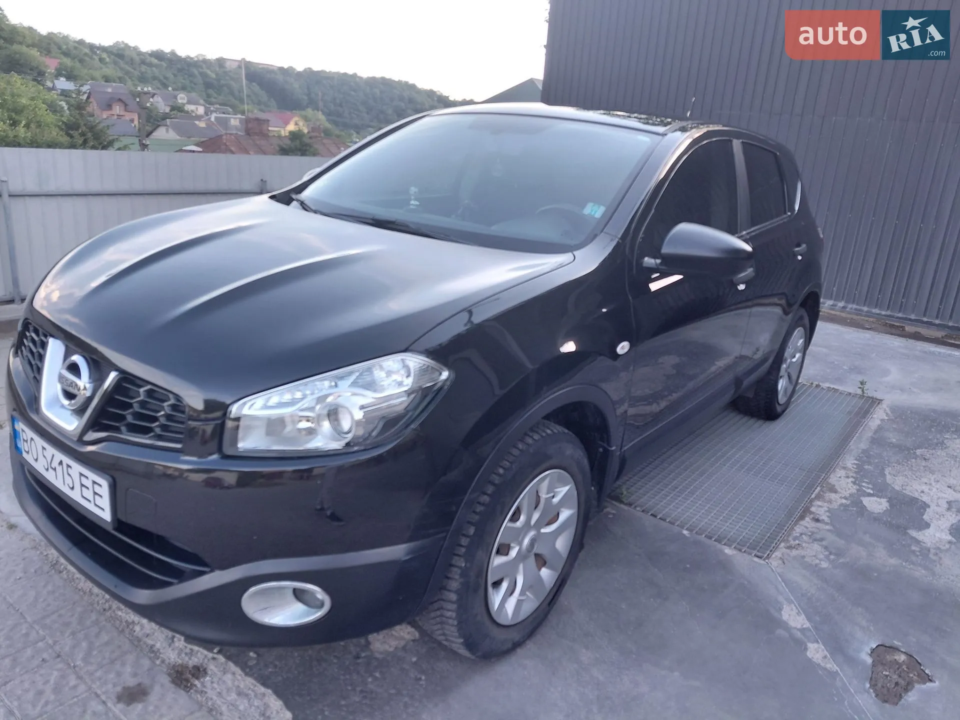 Nissan Qashqai 2011 VIN SJNFCAJ10U2258307 фото оголошення 2 з 19