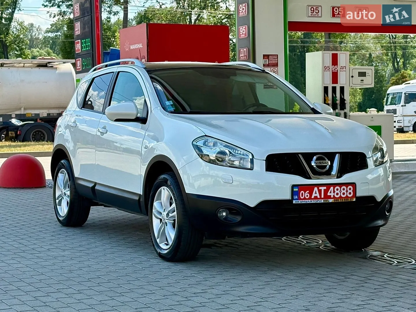 2013 Nissan Qashqai - мініатюра 9