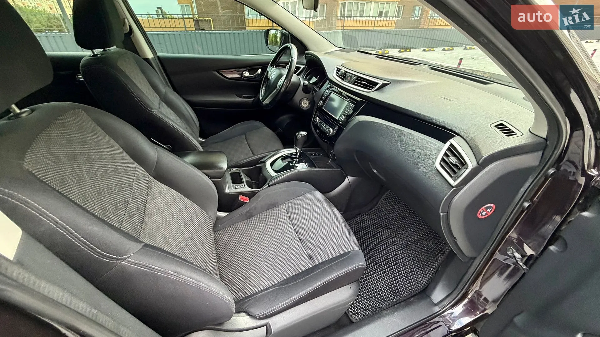 2014 Nissan Qashqai - мініатюра 30