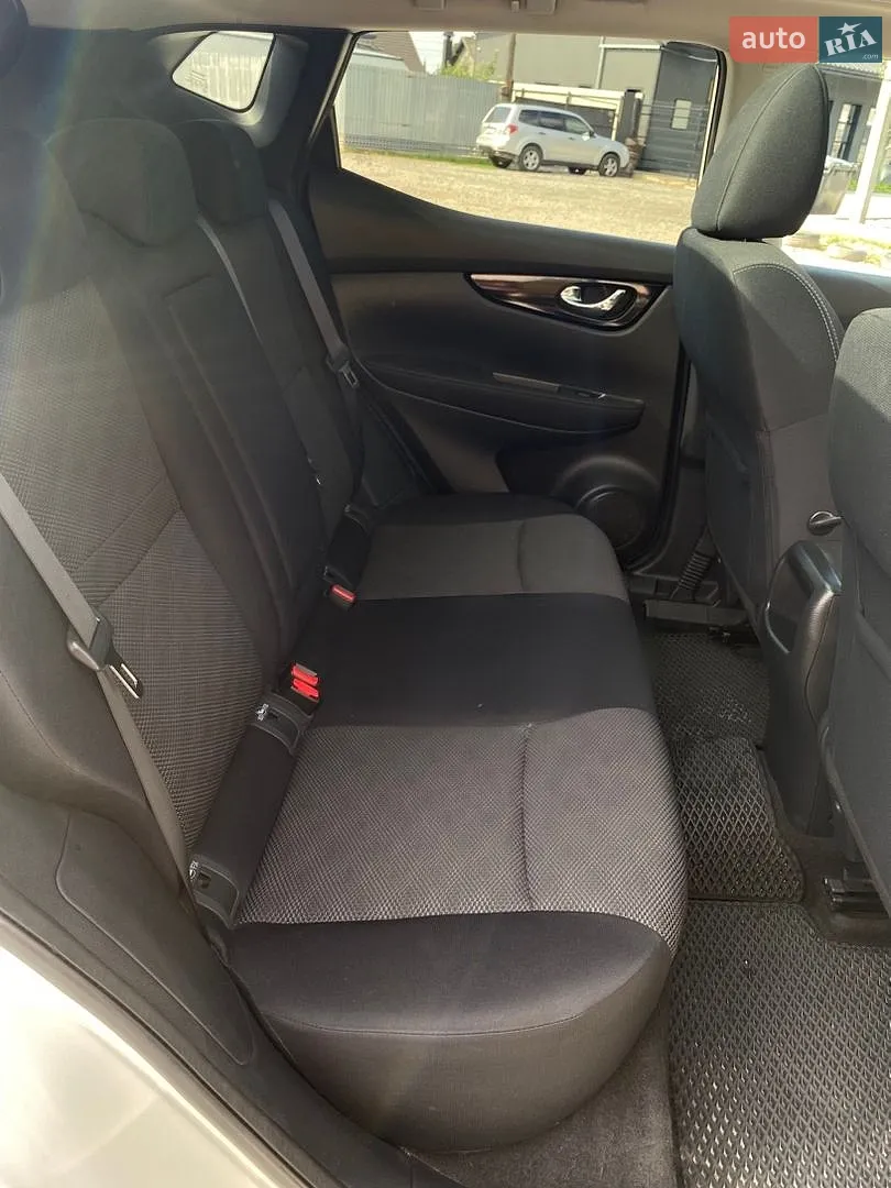 2015 Nissan Qashqai - мініатюра 30