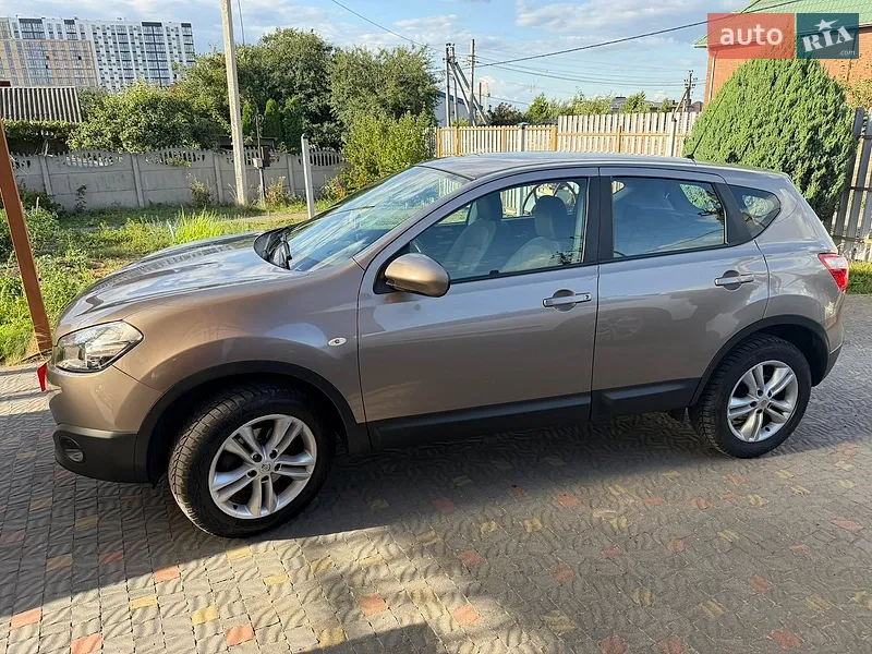 Nissan Qashqai