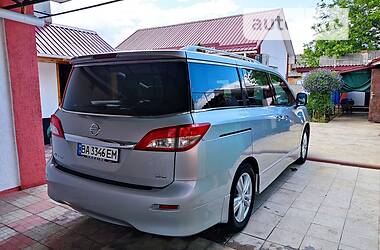 Минивэн Nissan Quest 2015 в Кропивницком