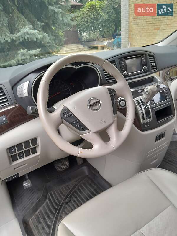Минивэн Nissan Quest 2016 в Киеве фото 19 Минивэн Nissan Quest 2016 в Киеве