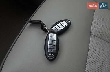 Мінівен Nissan Quest 2015 в 