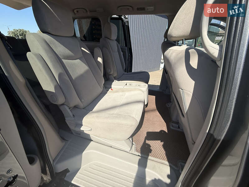 Минивэн Nissan Quest 2016 в Киеве