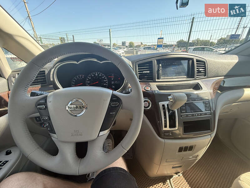 Минивэн Nissan Quest 2016 в Киеве