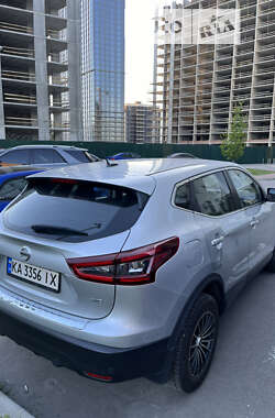 Позашляховик / Кросовер Nissan Rogue Sport 2019 в Києві
