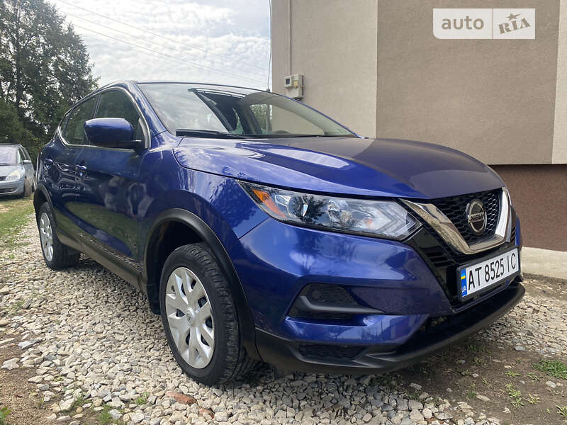 Внедорожник / Кроссовер Nissan Rogue Sport 2020 в Ивано-Франковске