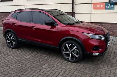 Позашляховик / Кросовер Nissan Rogue Sport 2022 в Львові