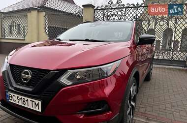 Позашляховик / Кросовер Nissan Rogue Sport 2022 в Львові