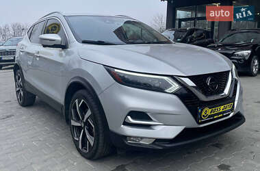 Внедорожник / Кроссовер Nissan Rogue Sport 2020 в Черновцах