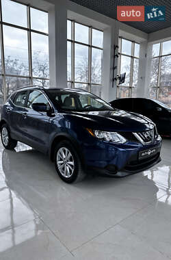 Внедорожник / Кроссовер Nissan Rogue Sport 2019 в Николаеве