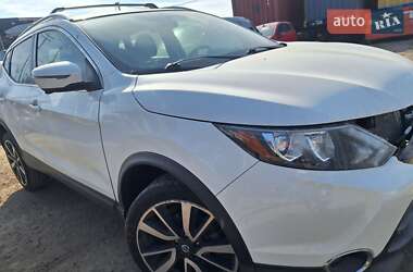 Внедорожник / Кроссовер Nissan Rogue Sport 2017 в Львове