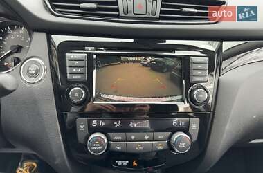 Позашляховик / Кросовер Nissan Rogue Sport 2020 в 