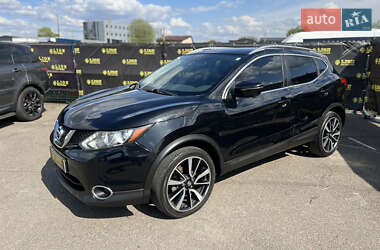 Внедорожник / Кроссовер Nissan Rogue Sport 2017 в Киеве