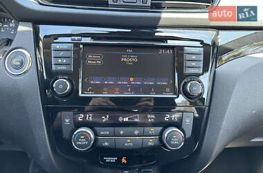 Позашляховик / Кросовер Nissan Rogue Sport 2020 в 