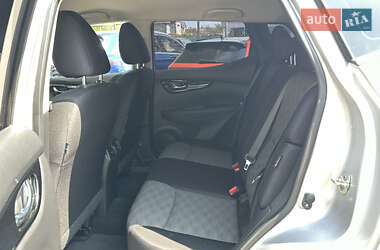 Внедорожник / Кроссовер Nissan Rogue Sport 2021 в 
