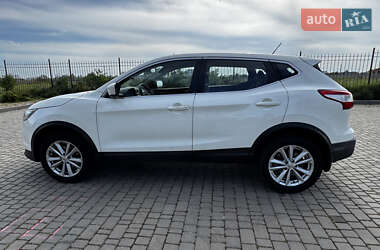 Внедорожник / Кроссовер Nissan Rogue Sport 2017 в Одессе