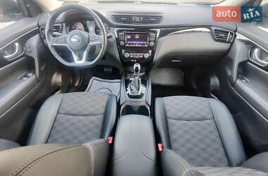 Внедорожник / Кроссовер Nissan Rogue Sport 2022 в 