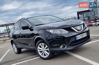 Внедорожник / Кроссовер Nissan Rogue Sport 2018 в Киеве