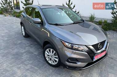Позашляховик / Кросовер Nissan Rogue Sport 2022 в 