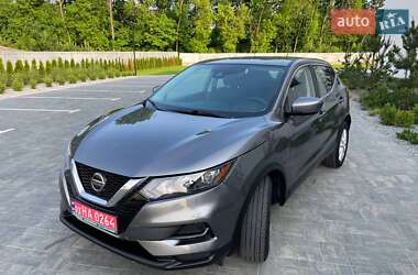 Позашляховик / Кросовер Nissan Rogue Sport 2022 в 