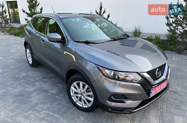Позашляховик / Кросовер Nissan Rogue Sport 2022 в 