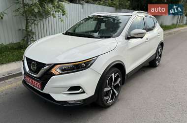Внедорожник / Кроссовер Nissan Rogue Sport 2022 в Киеве