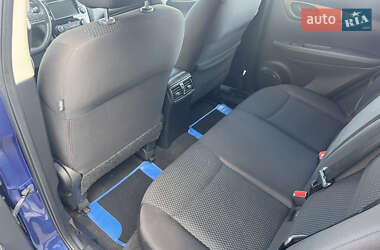 Внедорожник / Кроссовер Nissan Rogue Sport 2019 в 