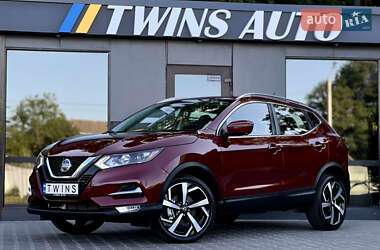 Внедорожник / Кроссовер Nissan Rogue Sport 2022 в 