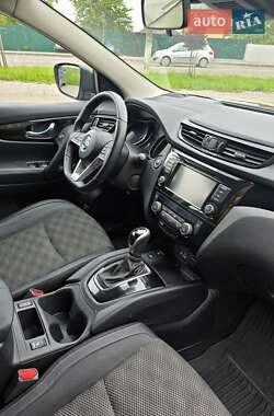 Внедорожник / Кроссовер Nissan Rogue Sport 2021 в 