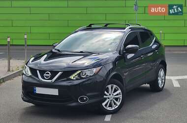 Позашляховик / Кросовер Nissan Rogue Sport 2017 в Києві