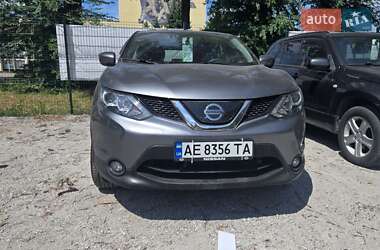 Позашляховик / Кросовер Nissan Rogue Sport 2018 в Кам'янському