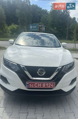 Позашляховик / Кросовер Nissan Rogue Sport 2020 в 