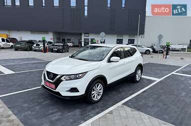 Внедорожник / Кроссовер Nissan Rogue Sport 2020 в Ровно