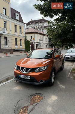 Позашляховик / Кросовер Nissan Rogue Sport 2017 в Києві