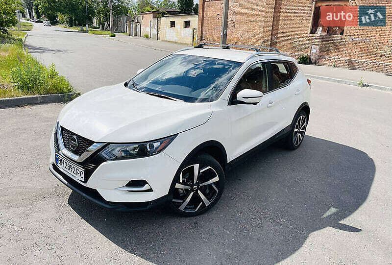Nissan Rogue Sport 2021