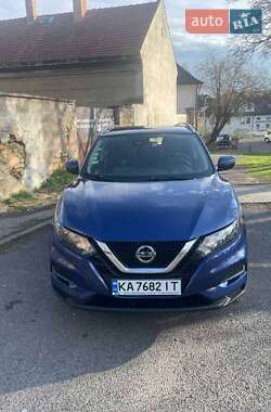Позашляховик / Кросовер Nissan Rogue Sport 2020 в Києві