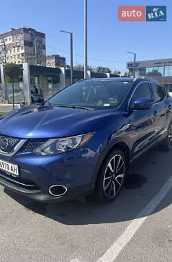 Позашляховик / Кросовер Nissan Rogue Sport 2018 в Дніпрі