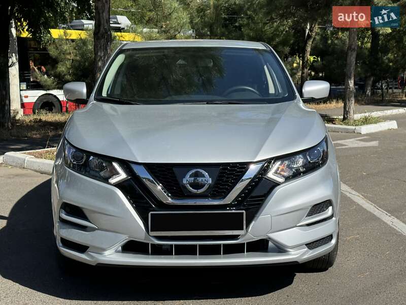 Nissan Rogue Sport 2021