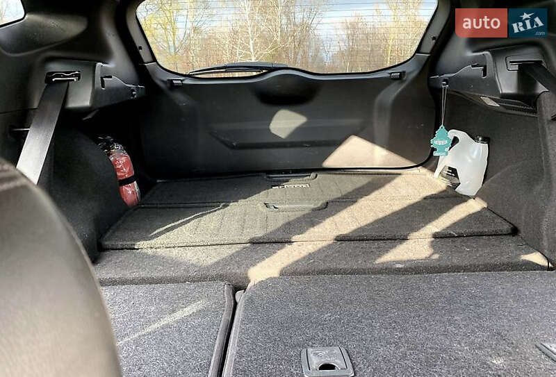 Внедорожник / Кроссовер Nissan Rogue Sport 2017 в Киеве